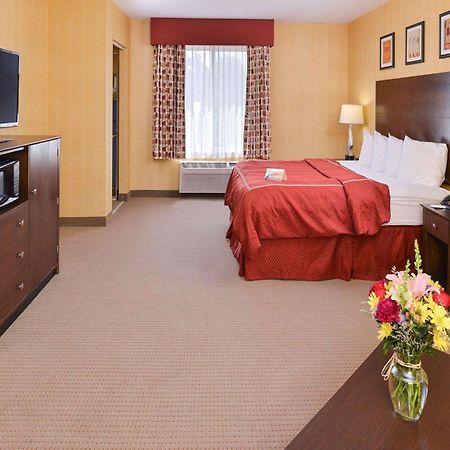 Quality Suites Stratford Luaran gambar