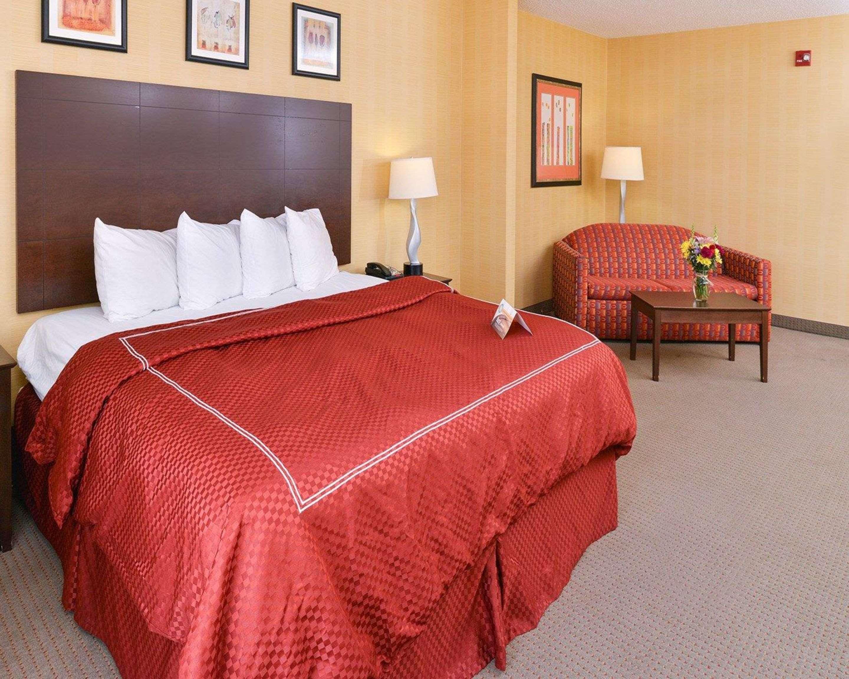 Quality Suites Stratford Luaran gambar